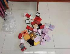 狠人(rén)！偷了自己家，再偷朋友家！警方提醒