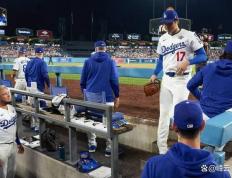 MLB世界大赛第4战：道奇队牛(niú)棚(péng)老毛病又犯，确定无法在(zài)主场封王
