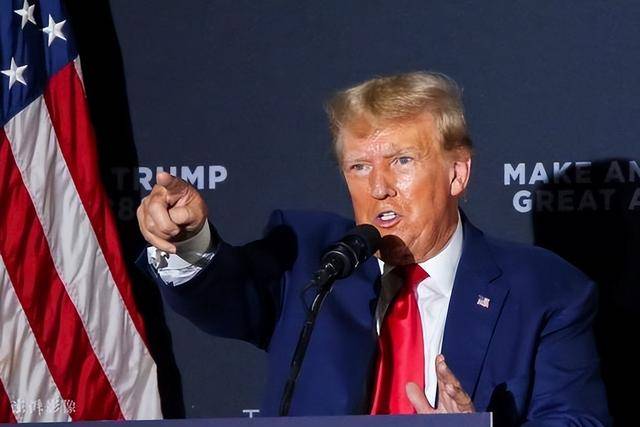 特(tè)朗普(pǔ)痛(tòng)骂NFL新规则 “侮辱橄(gǎn)榄球”，43%脑震荡下降遭無(wú)视？