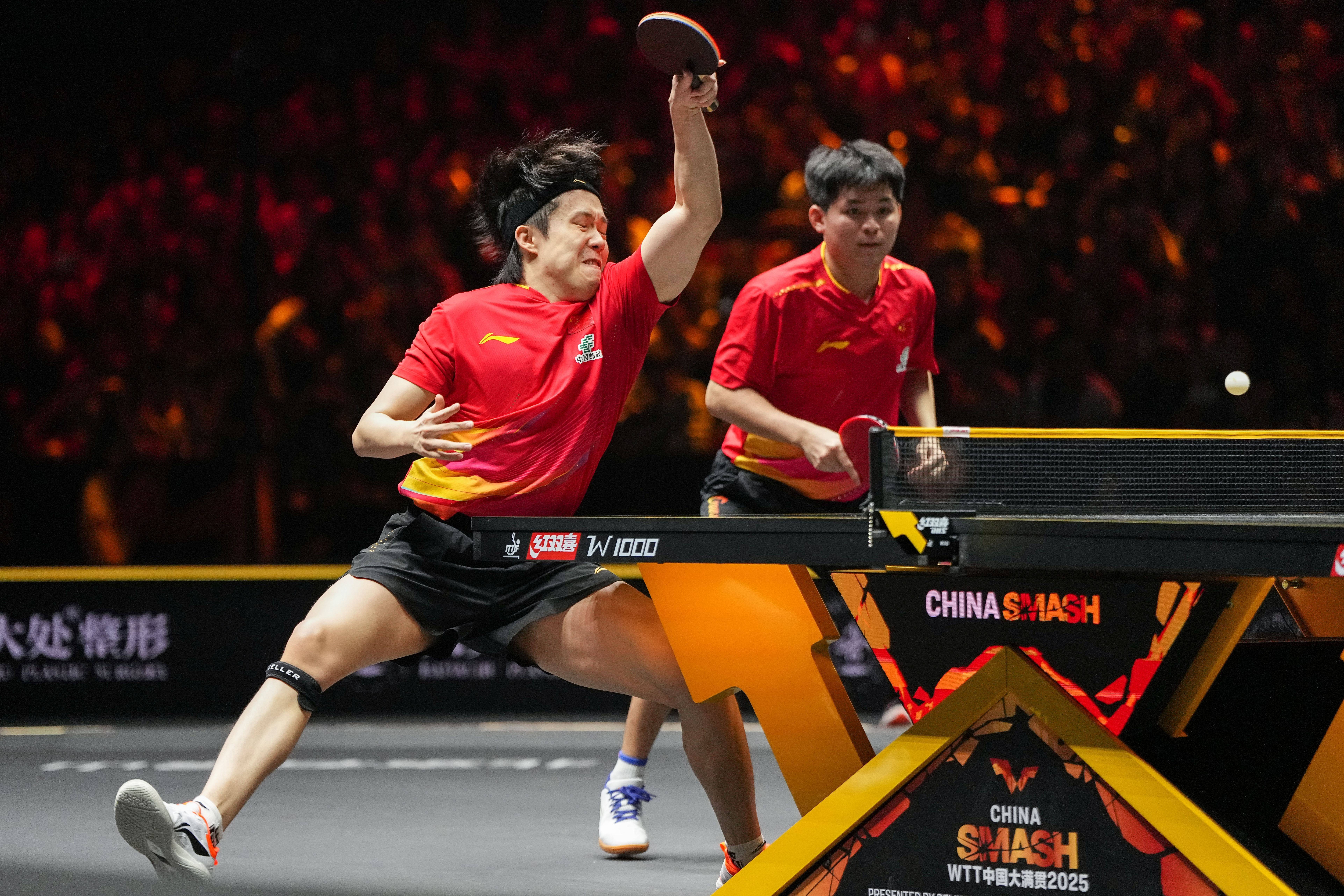 （体育）乒乓球——WTT中國(guó)大(dà)满贯赛：王楚(chǔ)钦/林诗栋晋级男双决赛