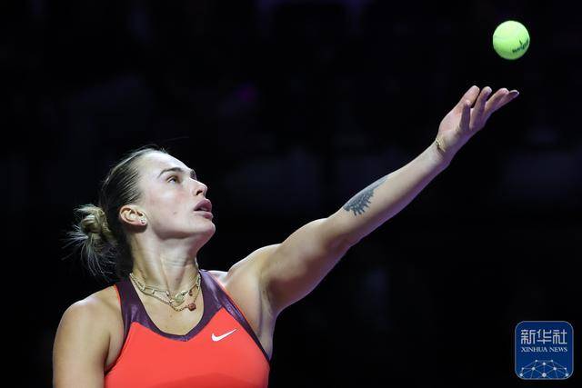 网球丨WTA年終(zhōng)縂(zǒng)决赛：萨巴伦卡胜佩古拉(lā)