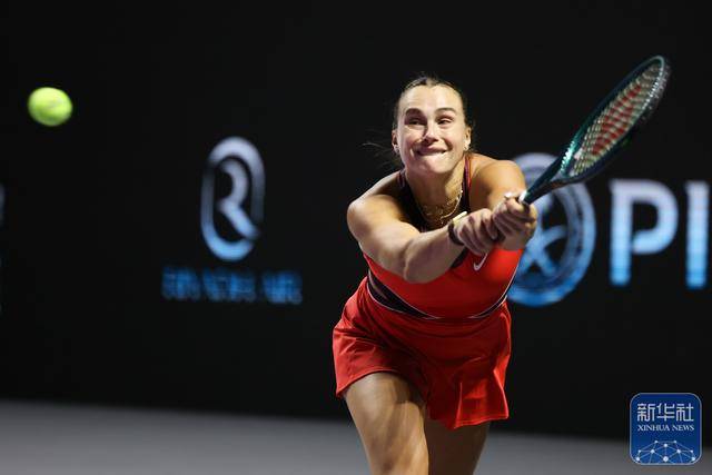 网球丨WTA年終(zhōng)縂(zǒng)决赛：萨巴伦卡胜佩古拉(lā)