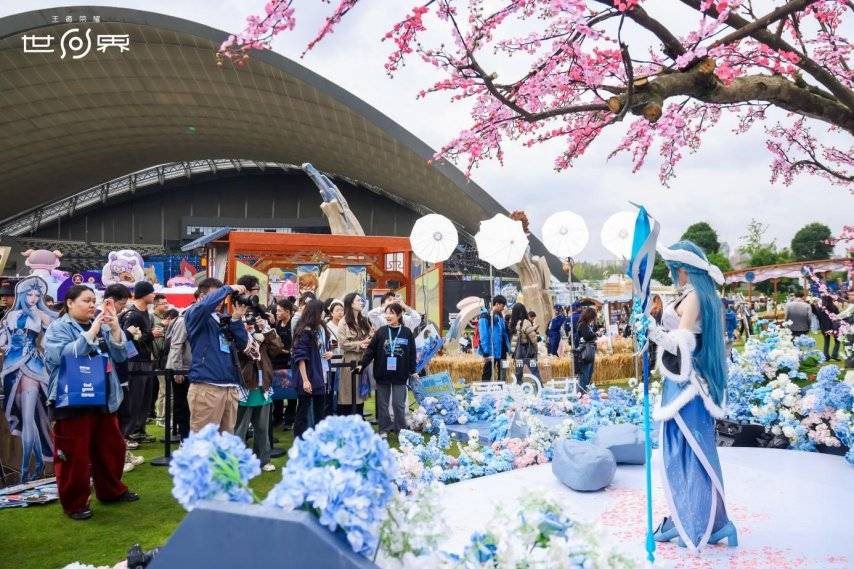 王者(zhě)荣耀十周年(nián)重磅官(guān)宣，《王者(zhě)荣耀世界(jiè)》2026年(nián)春天与玩(wán)家見(jiàn)面