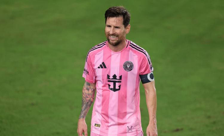 美職(zhí)联撞车MLB決(jué)赛，日本球员人(rén)气超越(yuè)梅西100倍